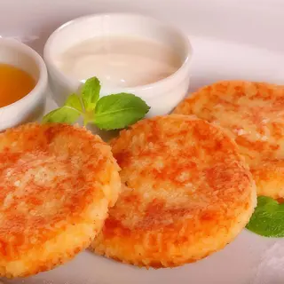 Сирники дитячі з морквою (заморожений напівфабрикат), 1 кг