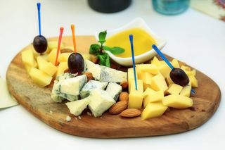 Сирне асорті (200/20г)
