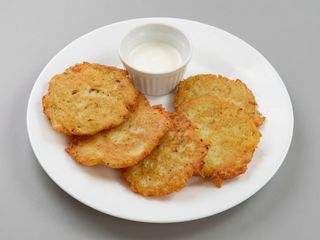 Деруни з сметаною (170/20г)