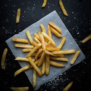 Картопля фрі з кетчупом (180/30г)