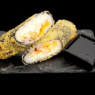 Суші Шаурма з куркою та беконом(300г)