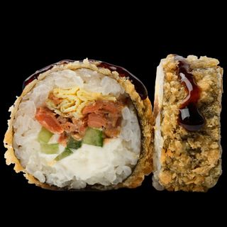 Гарячий з лососем і тамаго (10шт/250г)