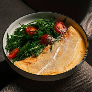 Омлет з трьома сирами (225г)