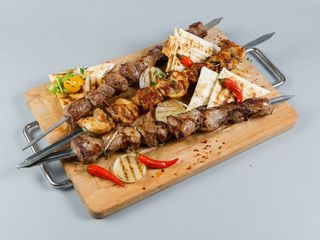Шашлик з свинячого ошийка (250г)