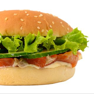 Бургер з лососем класичний (190г) Новинка!