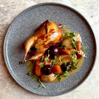 Перепілка з коренеплодами