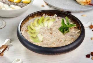 Каша вівсяна на кокосовому молоці (380г)