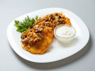 Деруни з м'ясоною піджаркою (200/50г)