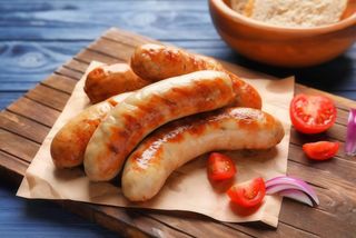 Ковбаски мюнхенські на мангалі (100г)