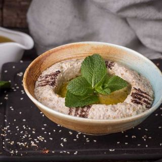 Мутабаль (200г)