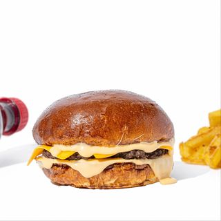 Велетень Суперсирний меню