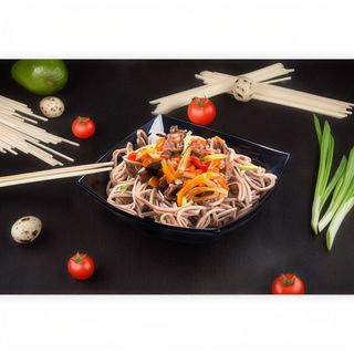 Локшина з овочами (400г)