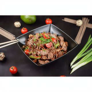 Локшина з телятиною (400г)