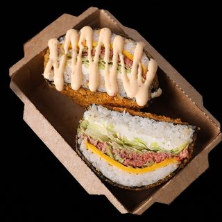 Суші бургер ТУНА. (300г)