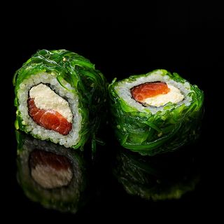 Філадельфія в чуці з лососем. (270г/8шт)