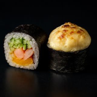 Запечений рол з креветками. (310г/8шт)