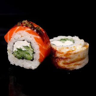 Філадельфія з копченим лососем та вугрем. (290г/8шт)