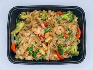 Удон паттай з морепродуктами(400грм)