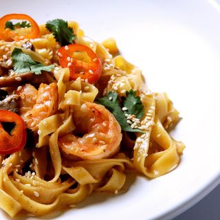 Удон Том-ям