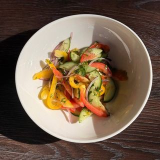 Салат Овочевий з зеленню (180г)