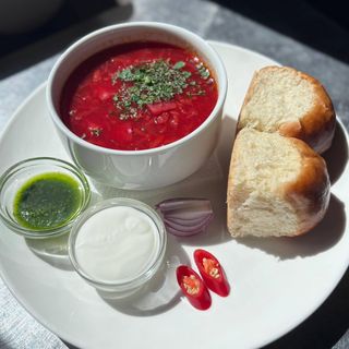 Борщ український (300/80/30г)