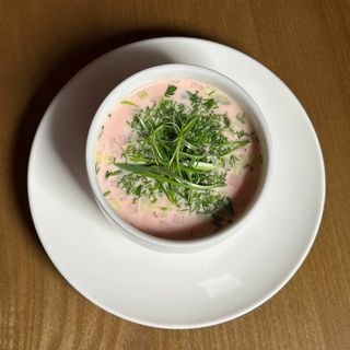 Окрошка зі смаженою куркою та шинкою (300г)