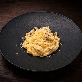 Тальятелле з куркою та грибами (300г)