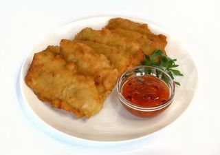 Курячі нагетси з солодким соусом чилі (250/50г)