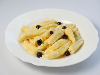 Ліниві вареники (240/50/50г)