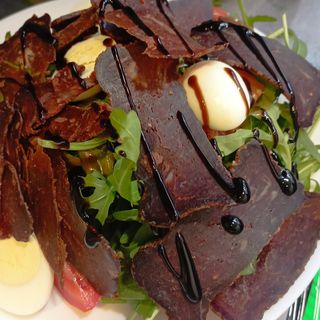 Салат З бастурмою