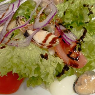 Салат з мідіями(200г)