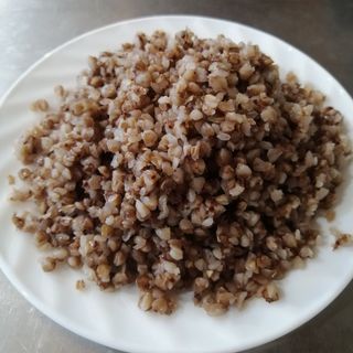 Гречка варена (200г)