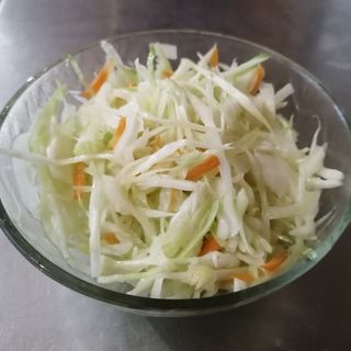 Салат зі свіжої капусти (150г)