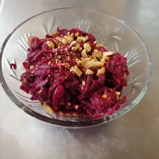 Салат з буряка з чорносливом (150г)