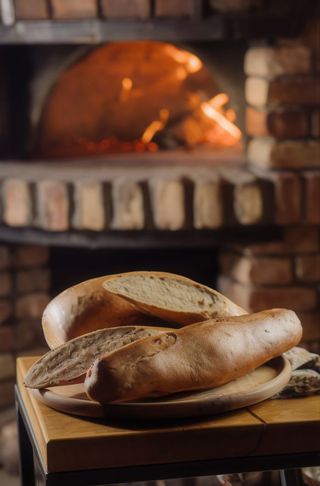 Хліб з пєцу білий (1шт)