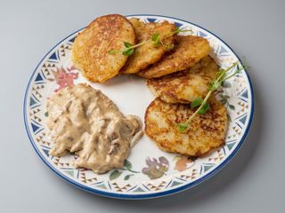 Терті пляцки з куркою та біляками (250/50г)