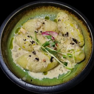 Книдлі з сиром і грибним соусом(250/50)