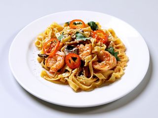 Удон Том-ям