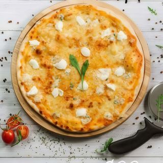 Піца Формаджio (33см/460г)