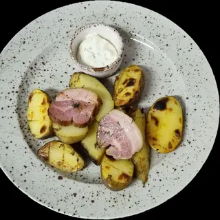 Картопля на мангалі з беконом (300г)