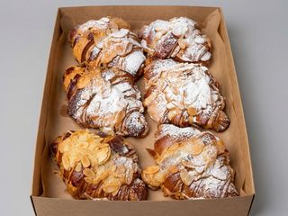 Круасан шоколадно-мигдалевий