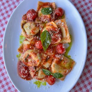 Равіолі з рікотою та цукіні