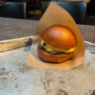 Double Smash Burger з домашнім спайсі майонезом