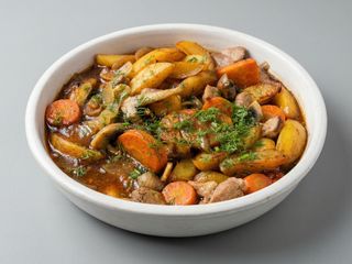 Печеня на пательні з свиною шийкою 