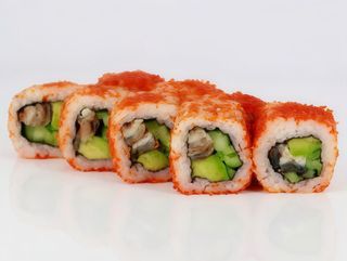 Каліфорнія з вугрем в ікрі (255г)