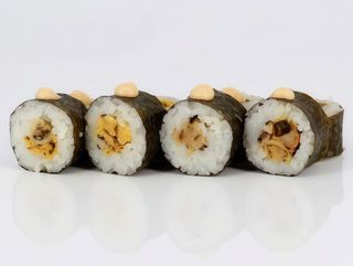 Макі рол з мідіями (145г)