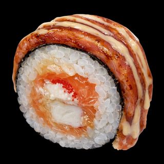 Рол Футомакі з Лососем у Тунці (8шт/338г)