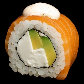 Рол Філадельфія лосось та авокадо (8шт/282г)