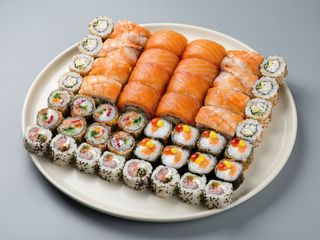 Суші-бокс Family Box (48шт/1345г)