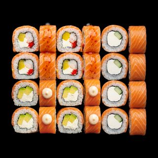 Суші-бокс Три Лосося (24шт/813г)